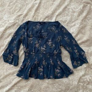 American Eagle Peasant Top